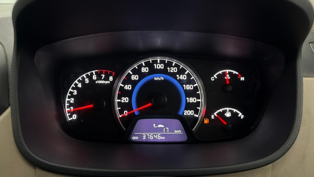View Hyundai Grand i10 Image 20 Used Hyundai Grand i10 Image 20