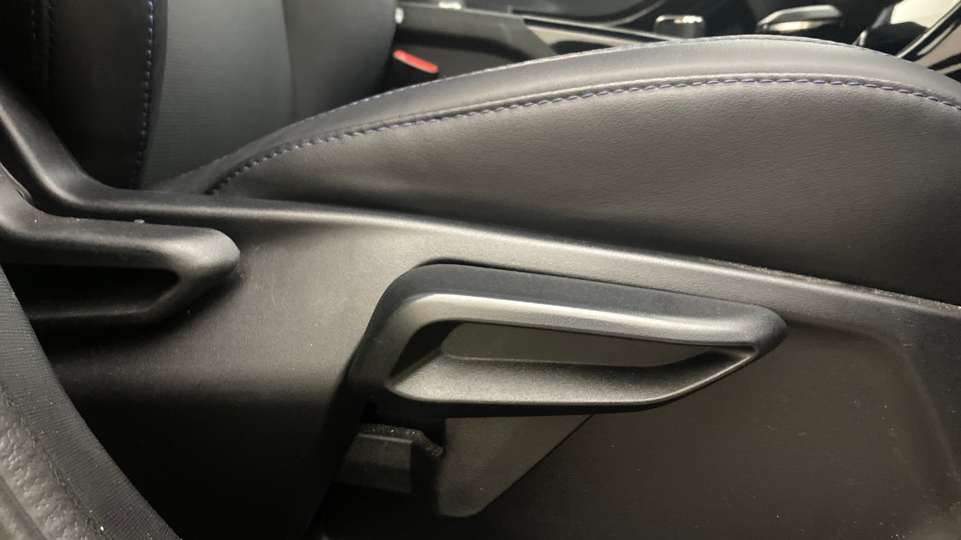 View 2024 Tata Nexon Revotron XE Image 18 Used 2024 Tata Nexon Revotron XE Image 18