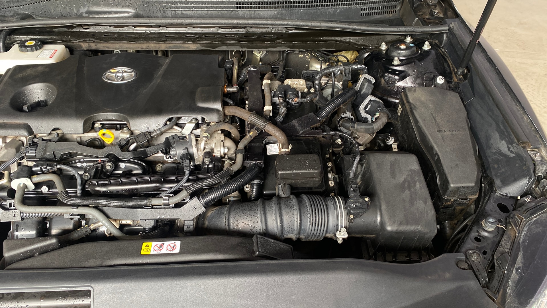 View 2022 Toyota Camry Hybrid Image 14 Used 2022 Toyota Camry Hybrid Image 14