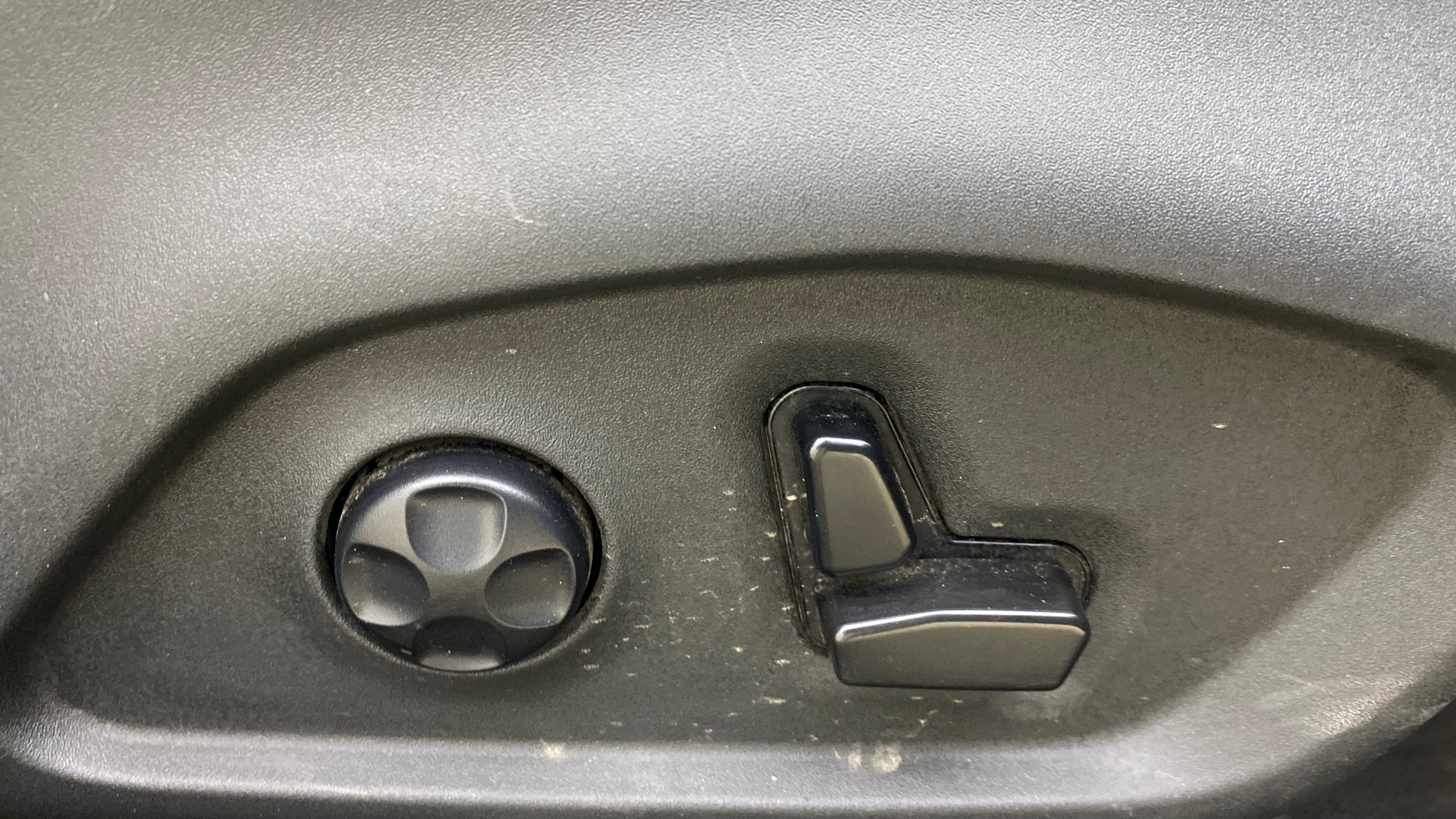 View 2021 Jeep Compass S (O) 1.4 Petrol DDCT Image 11 Used 2021 Jeep Compass S (O) 1.4 Petrol DDCT Image 11