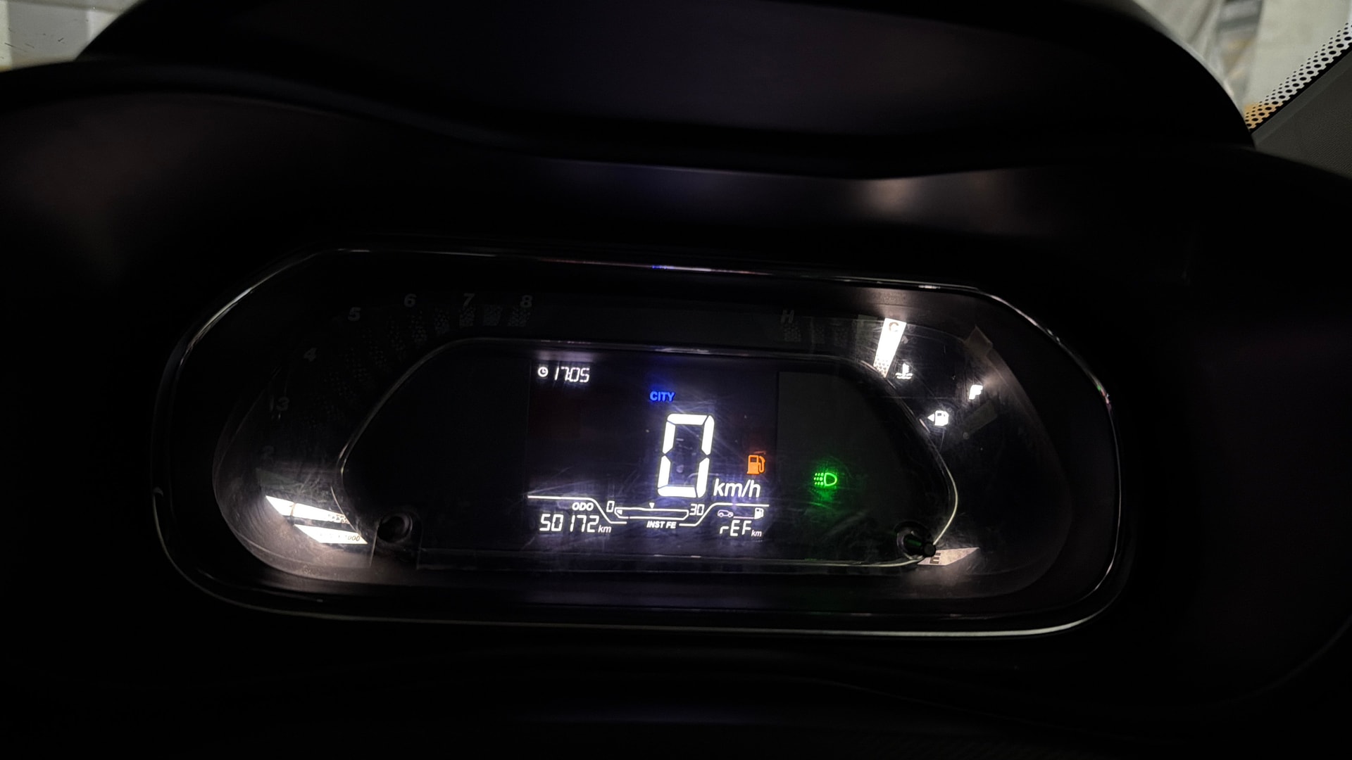 View 2022 Tata Nexon Revotron XE Image 35 Used 2022 Tata Nexon Revotron XE Image 35