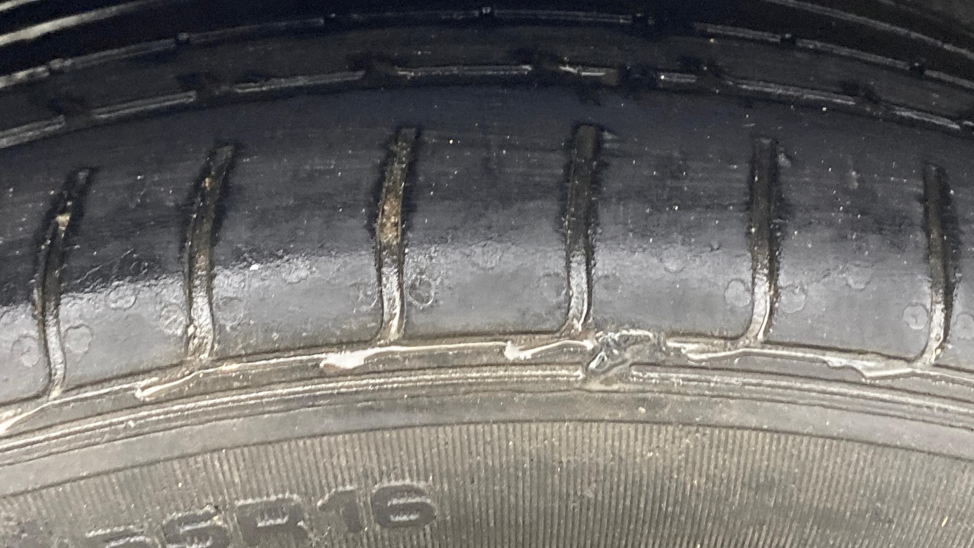 View 2016 Hyundai Elite i20 1.4 Asta Option Diesel BS IV Image 14 Used 2016 Hyundai Elite i20 1.4 Asta Option Diesel BS IV Image 14