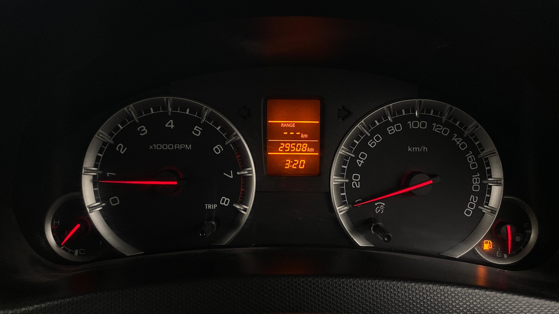View 2017 Maruti Suzuki 1000 Base Variant Image 34 Used 2017 Maruti Suzuki 1000 Base Variant Image 34