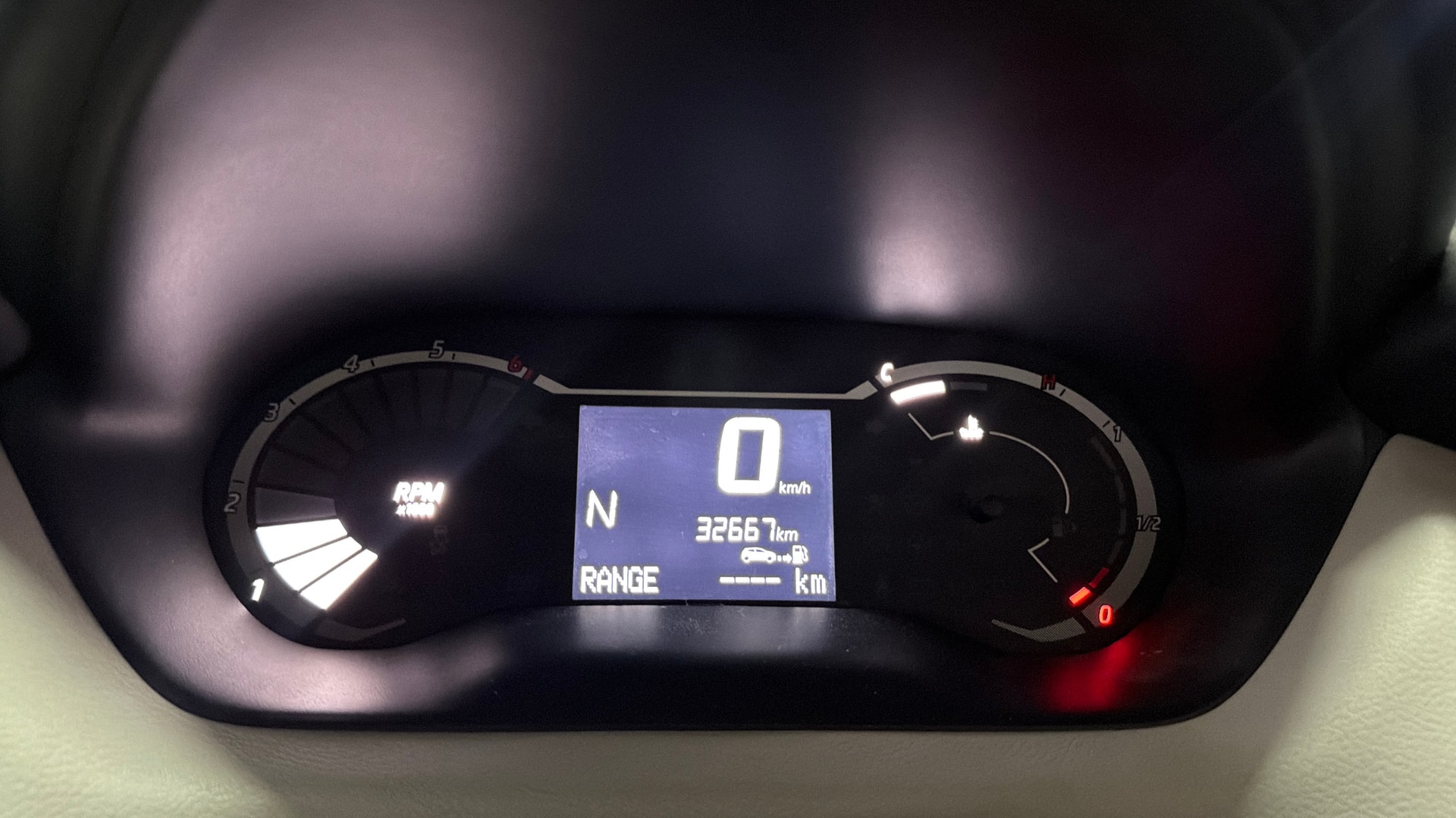 View 2024 Nissan Magnite XE Image 34 Used 2024 Nissan Magnite XE Image 34