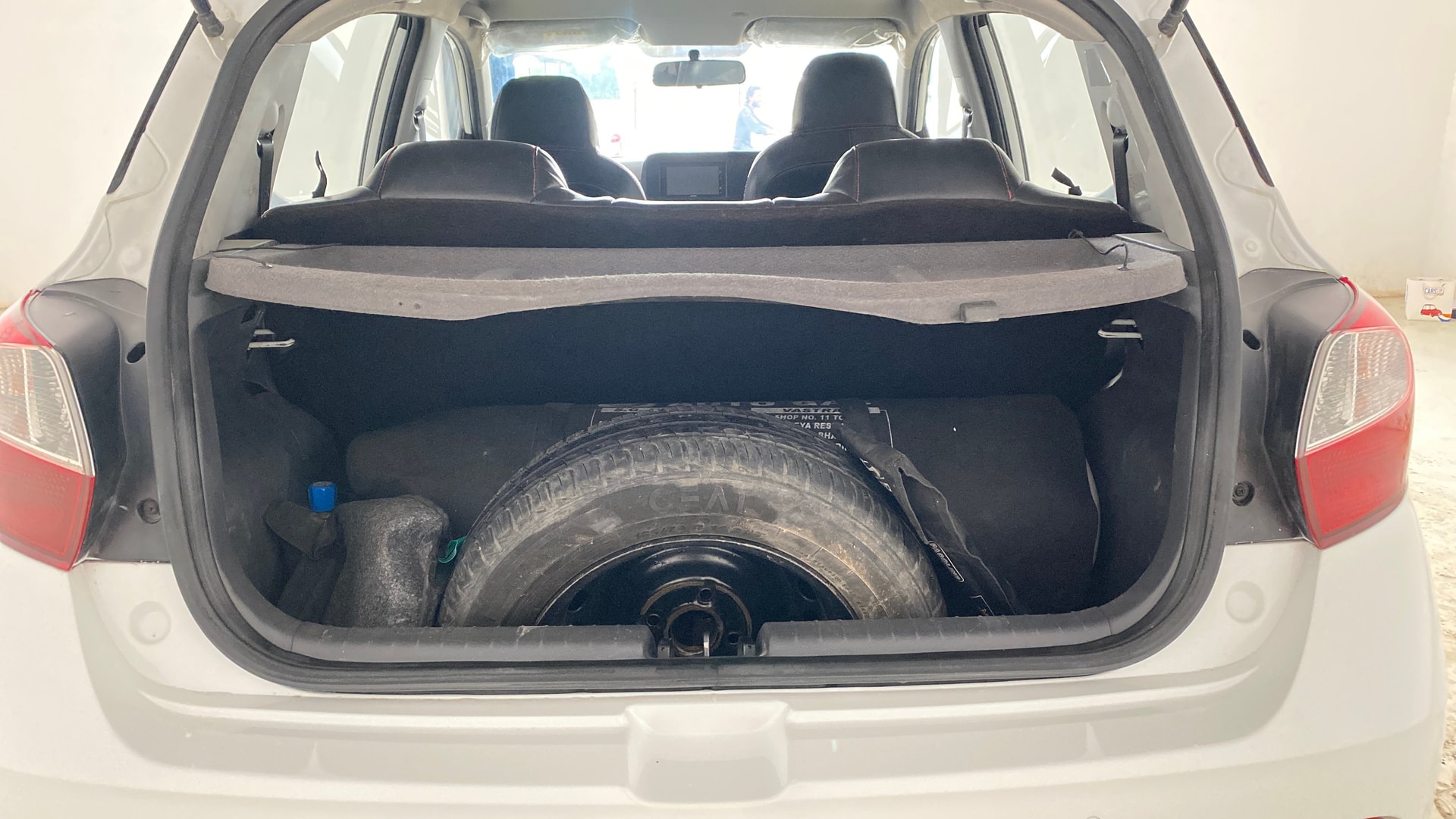 View 2020 Hyundai Grand i10 Nios Magna Corporate Edition Petrol Image 10 Used 2020 Hyundai Grand i10 Nios Magna Corporate Edition Petrol Image 10