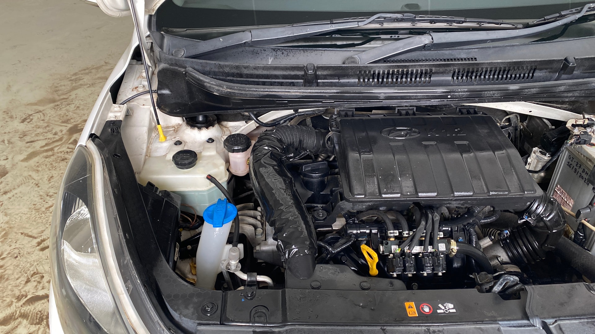 View 2020 Hyundai Grand i10 Nios Magna Corporate Edition Petrol Image 3 Used 2020 Hyundai Grand i10 Nios Magna Corporate Edition Petrol Image 3