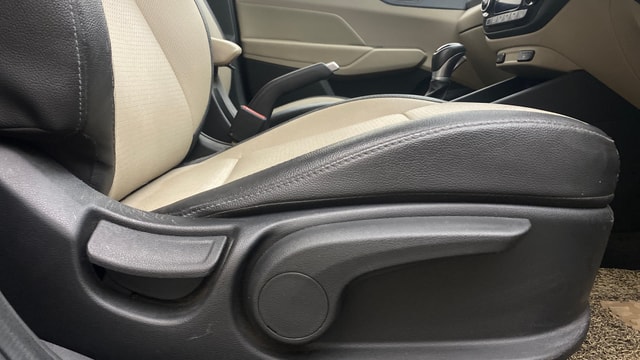 View Hyundai Verna Image 19 Used Hyundai Verna Image 19