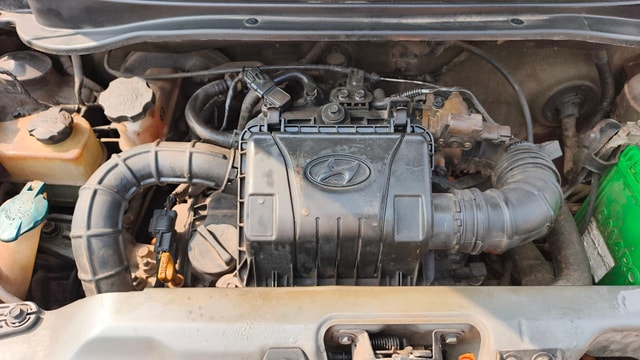 View Hyundai EON Image 40 Used Hyundai EON Image 40