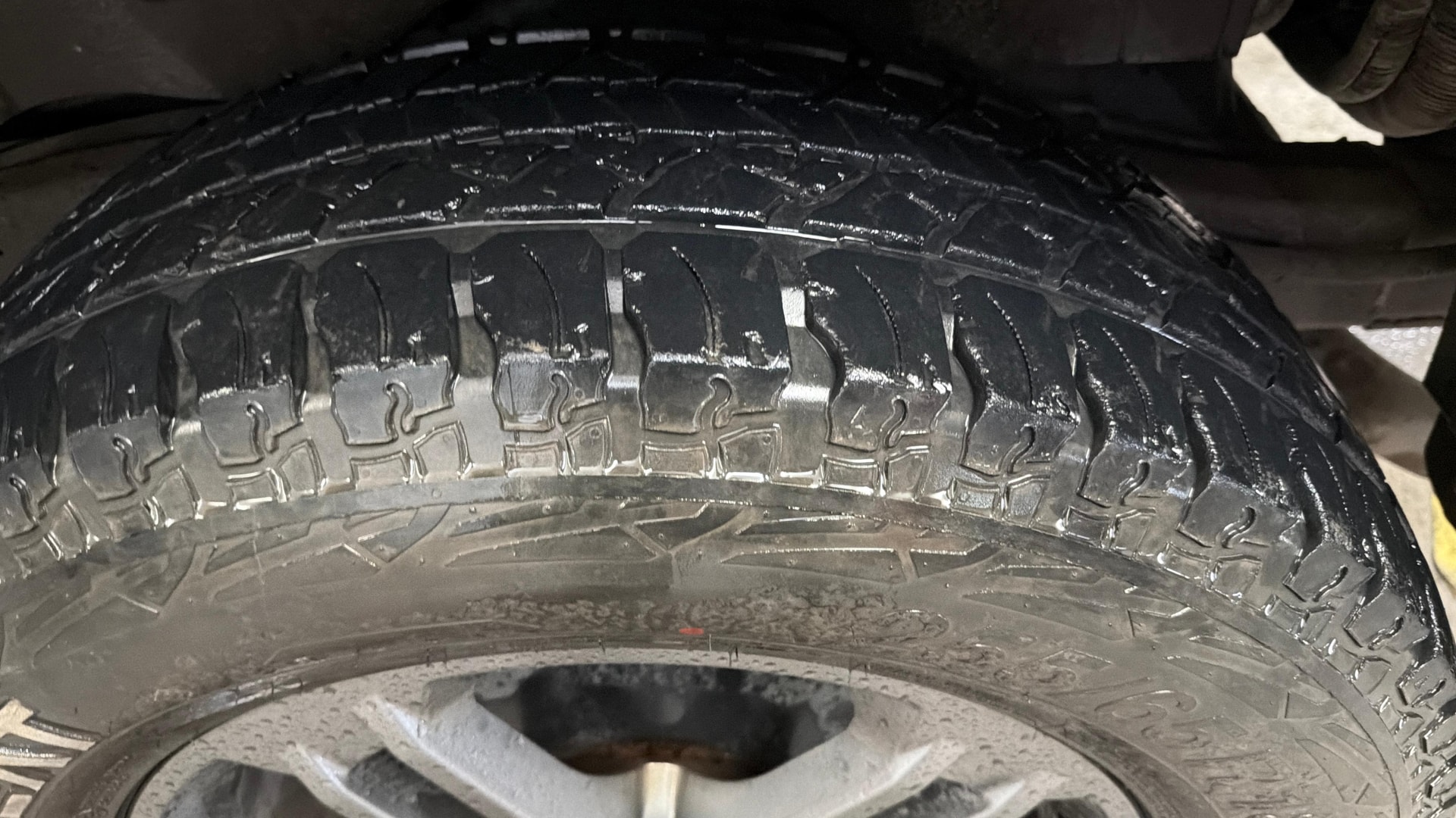 View 2022 Mahindra Thar AX Standard Manual Soft Top 6 Seater Image 19 Used 2022 Mahindra Thar AX Standard Manual Soft Top 6 Seater Image 19
