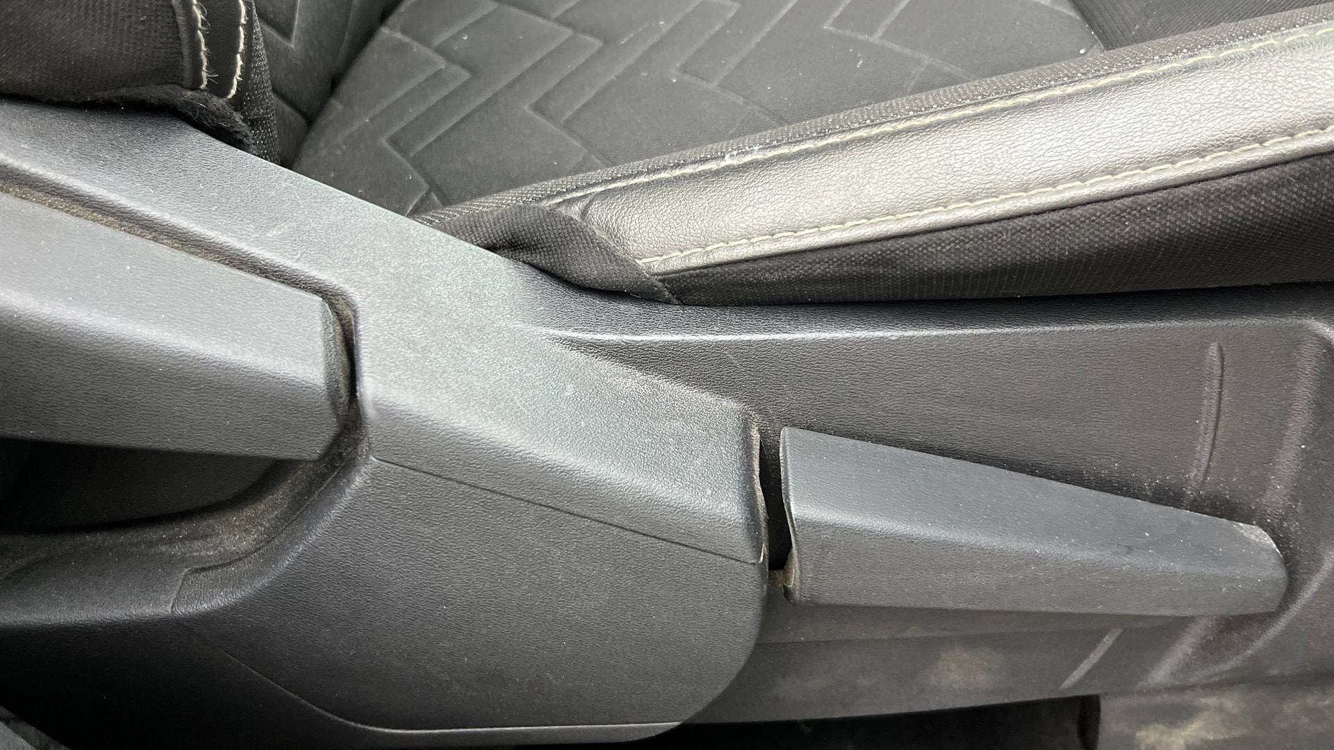View 2023 Nissan Magnite XV Premium Image 11 Used 2023 Nissan Magnite XV Premium Image 11