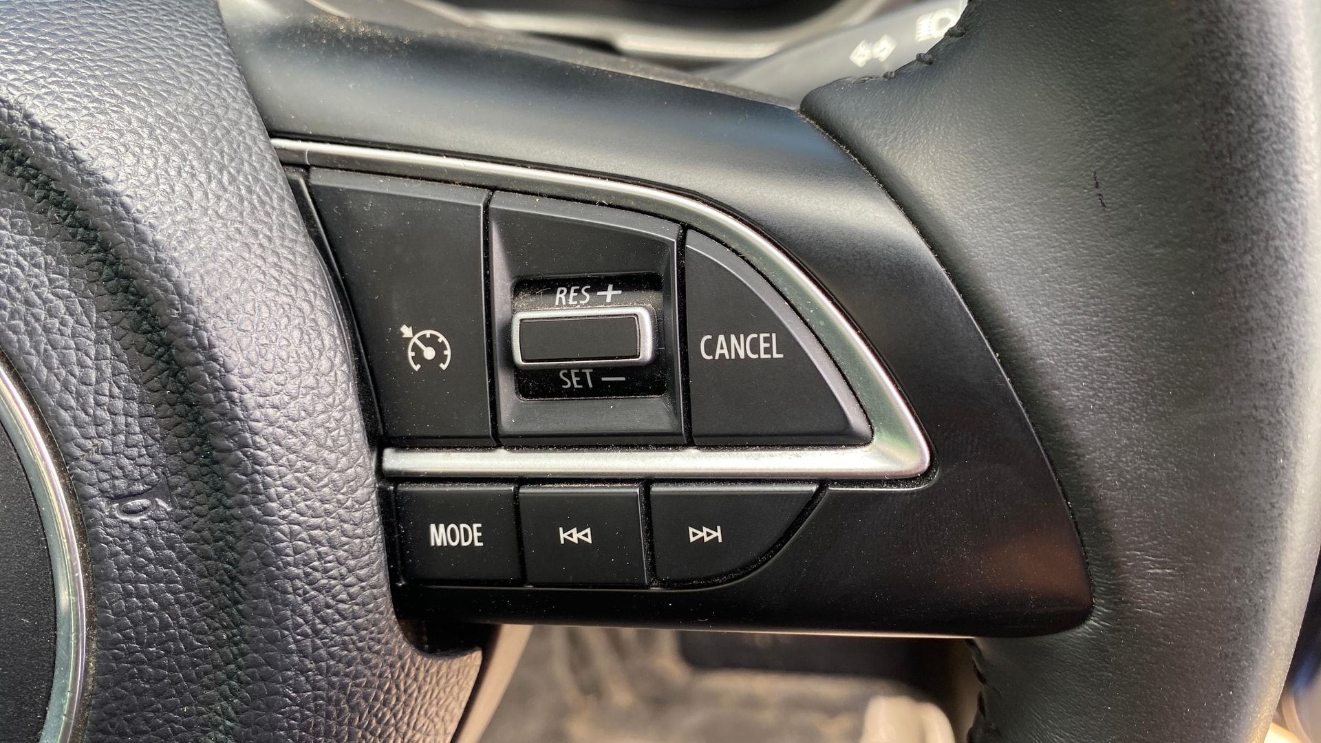 View 2023 Maruti Suzuki 1000 Base Variant Image 3 Used 2023 Maruti Suzuki 1000 Base Variant Image 3