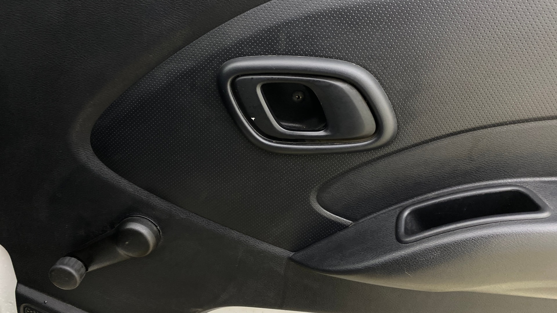 View 2019 Datsun Redi GO A Image 32 Used 2019 Datsun Redi GO A Image 32