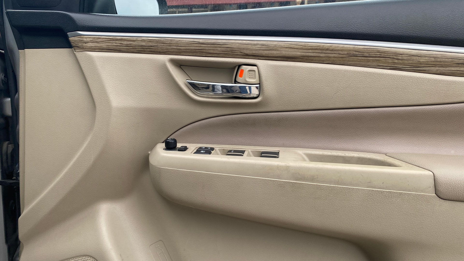 View 2021 Maruti Suzuki 1000 Base Variant Image 34 Used 2021 Maruti Suzuki 1000 Base Variant Image 34