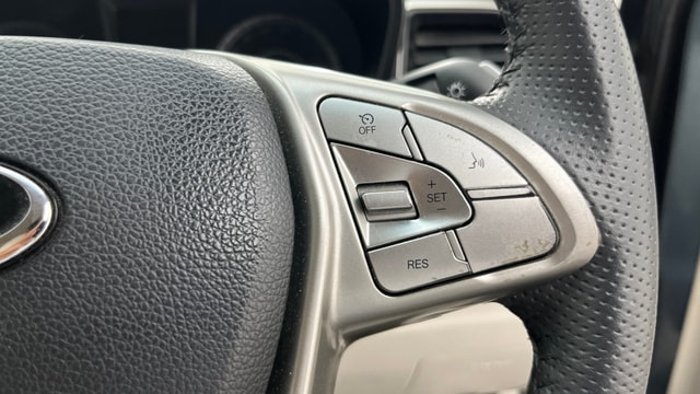 View Mahindra XUV300 Image 3 Used Mahindra XUV300 Image 3