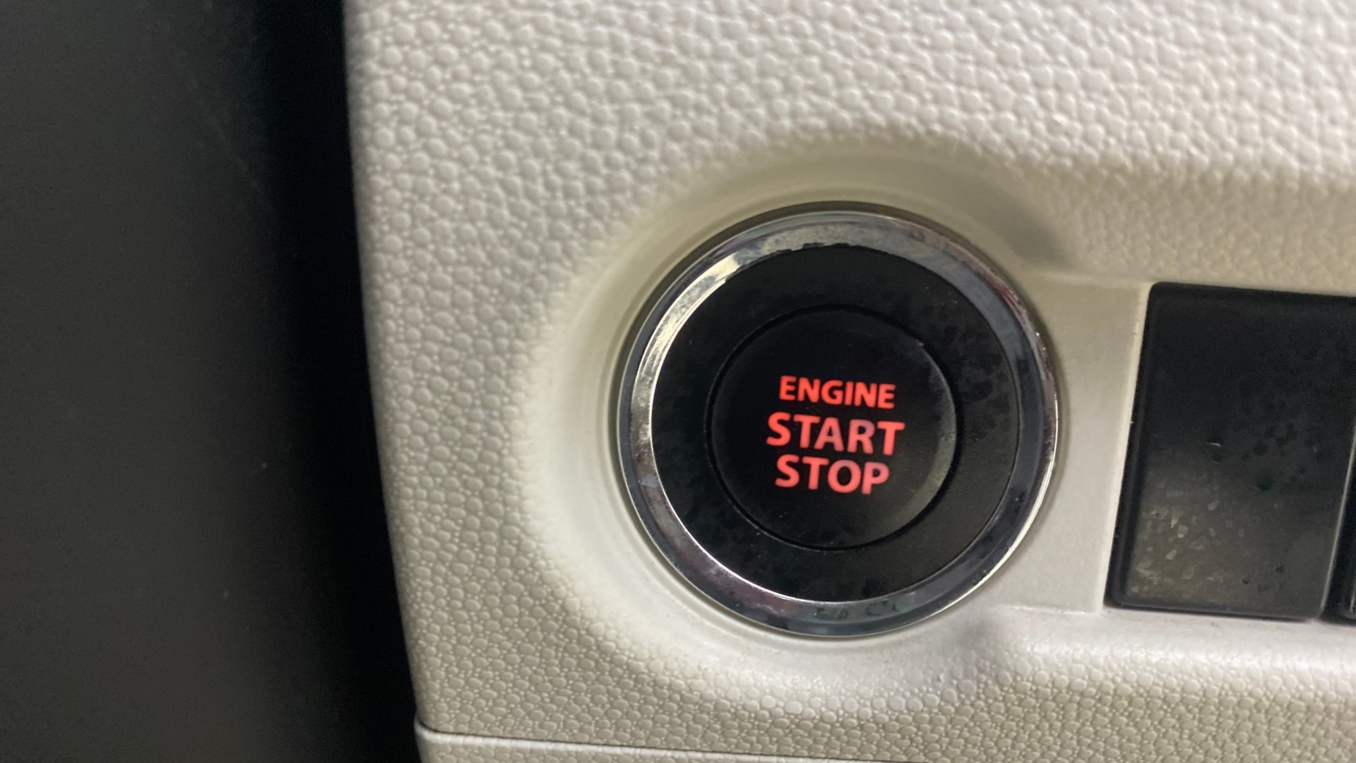 View 2020 Maruti Suzuki 1000 Base Variant Image 39 Used 2020 Maruti Suzuki 1000 Base Variant Image 39