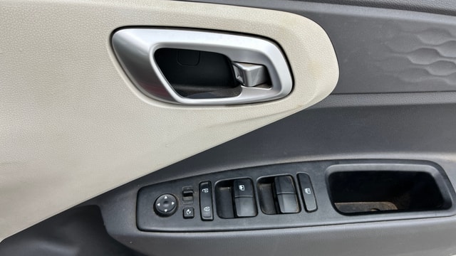 View Hyundai Aura Image 33 Used Hyundai Aura Image 33