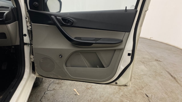 View Tata Tigor Image 32 Used Tata Tigor Image 32
