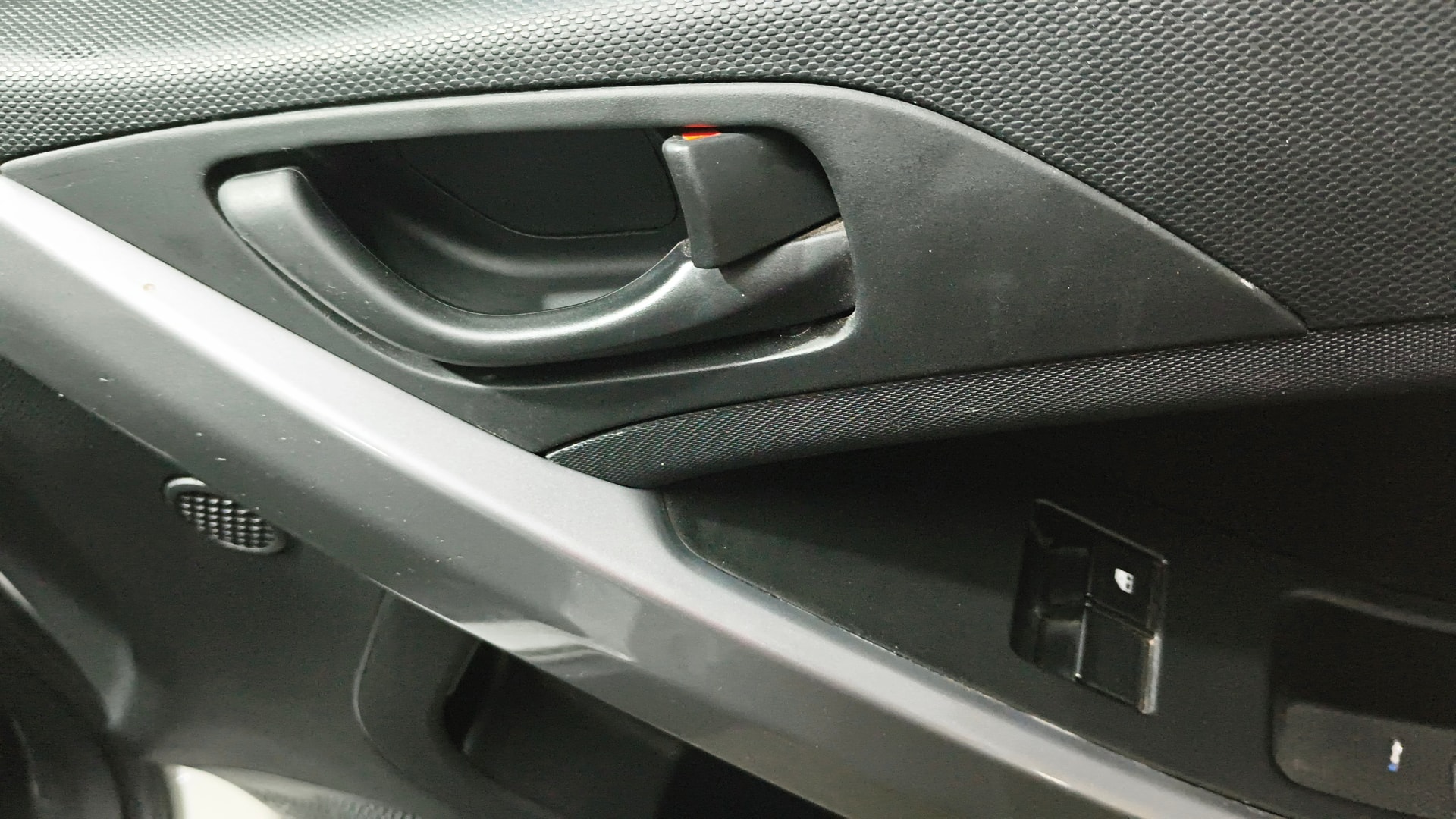 View 2023 Tata Nexon Revotron XE Image 33 Used 2023 Tata Nexon Revotron XE Image 33