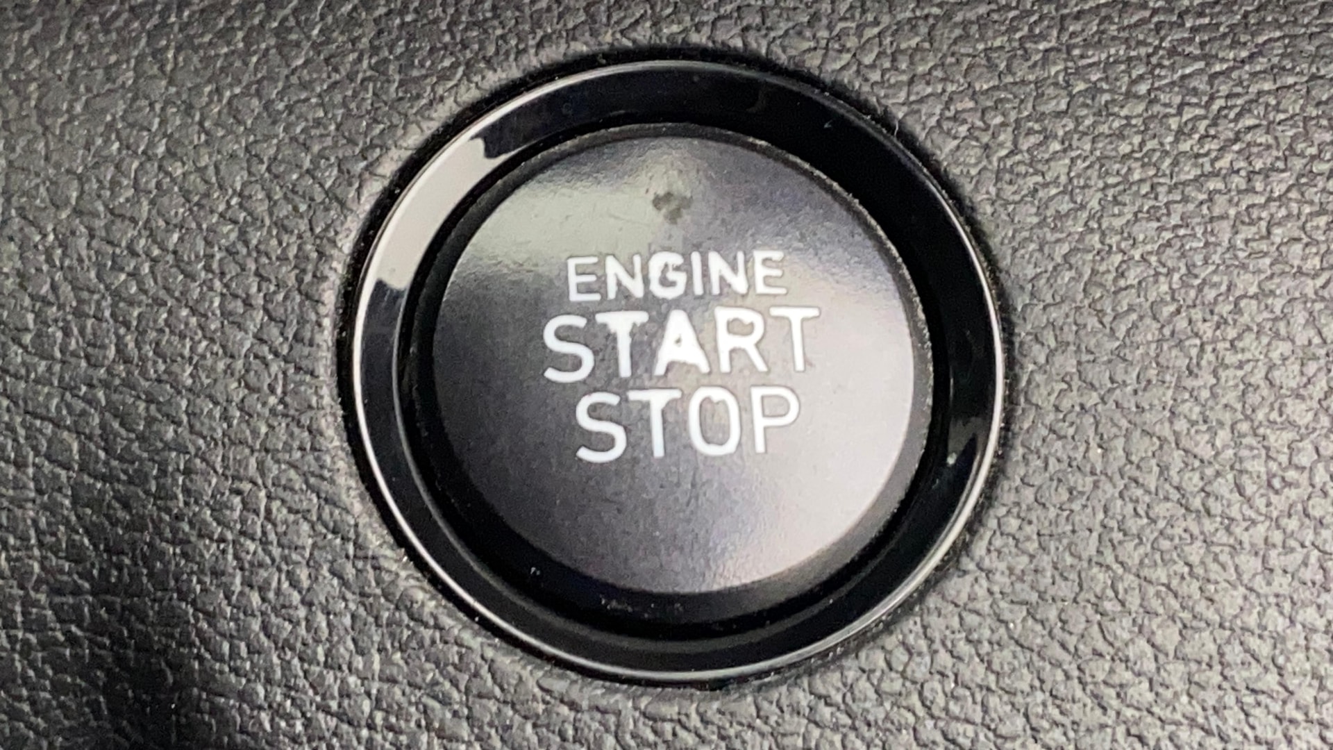 View 2019 Hyundai Venue SX Plus 1.0 Petrol AT Image 36 Used 2019 Hyundai Venue SX Plus 1.0 Petrol AT Image 36