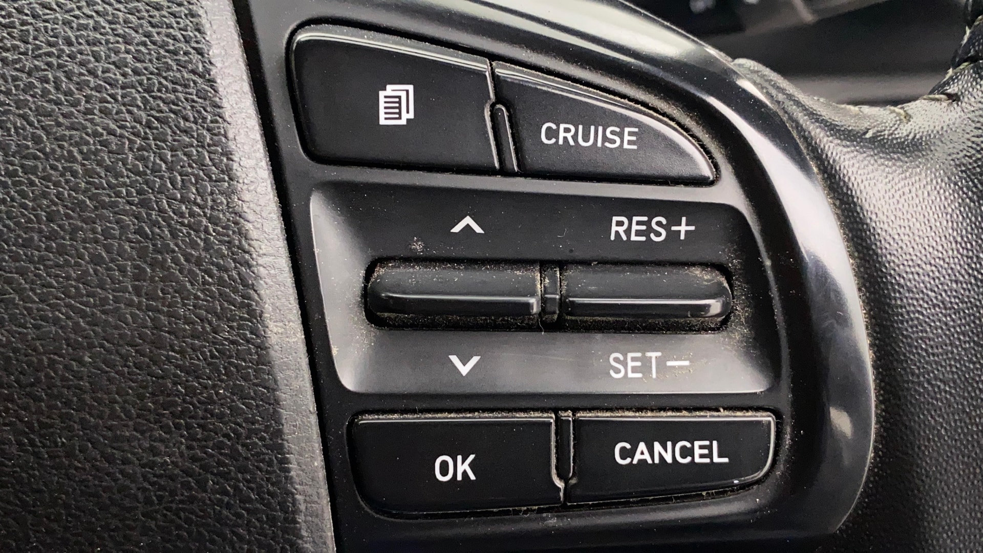 View 2019 Hyundai Venue SX Plus 1.0 Petrol AT Image 3 Used 2019 Hyundai Venue SX Plus 1.0 Petrol AT Image 3