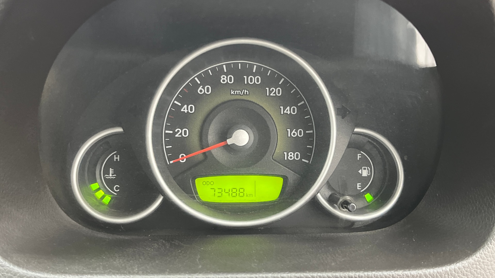 View 2016 Hyundai EON Magna Plus Image 33 Used 2016 Hyundai EON Magna Plus Image 33