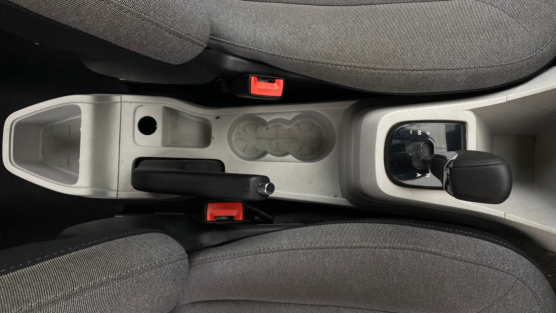 View 2025 Tata Tiago Revotorq XB Image 38 Used 2025 Tata Tiago Revotorq XB Image 38