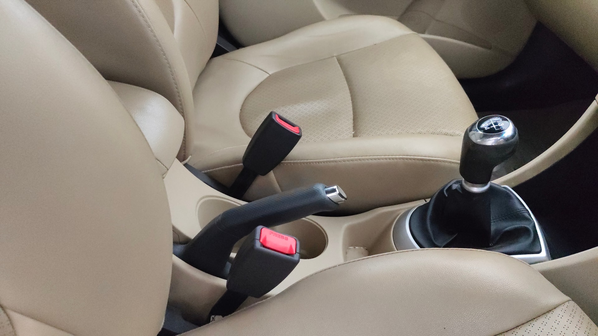 Used 2014 Hyundai Fluidic Verna Used 2014 Hyundai Fluidic Verna