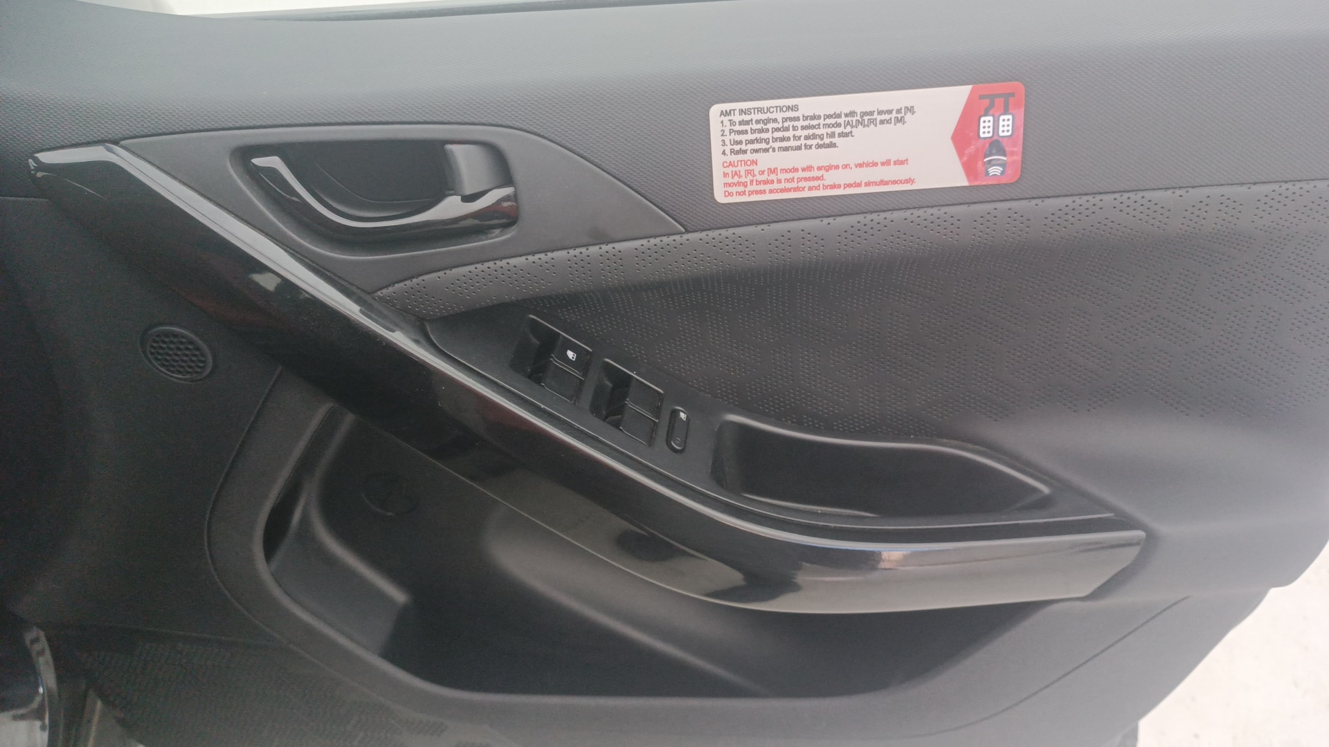 View 2023 Tata Nexon Revotron XE Image 34 Used 2023 Tata Nexon Revotron XE Image 34