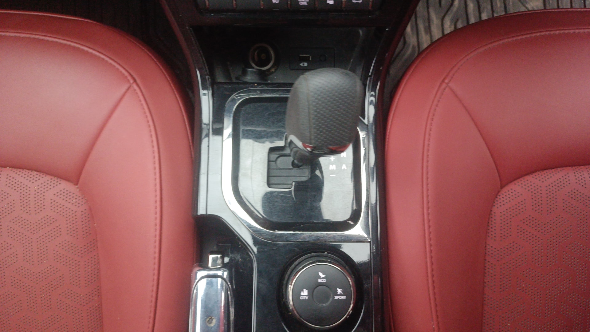 View 2023 Tata Nexon Revotron XE Image 40 Used 2023 Tata Nexon Revotron XE Image 40