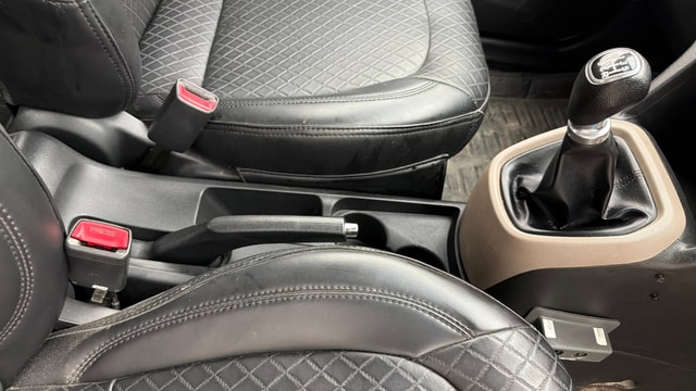 View Hyundai Grand i10 Image 37 Used Hyundai Grand i10 Image 37