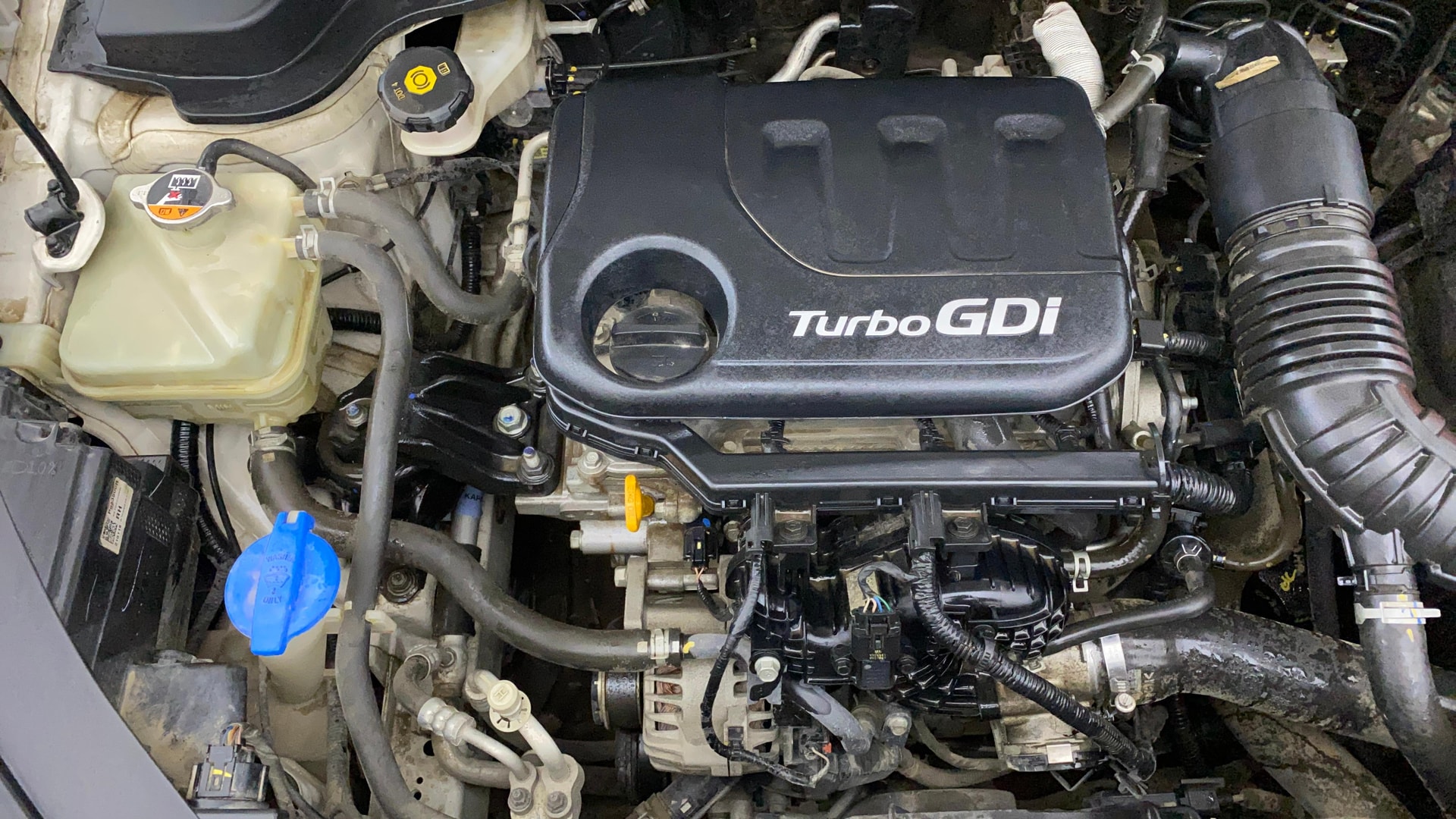 View 2021 Kia Sonet HTK Plus iMT Petrol Image 3 Used 2021 Kia Sonet HTK Plus iMT Petrol Image 3