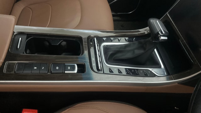 View MG Hector Plus Image 44 Used MG Hector Plus Image 44
