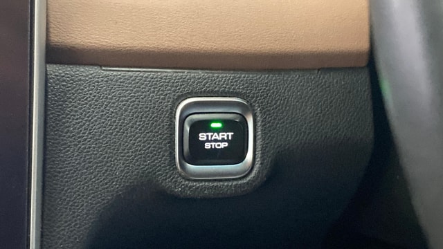 View MG Hector Plus Image 42 Used MG Hector Plus Image 42