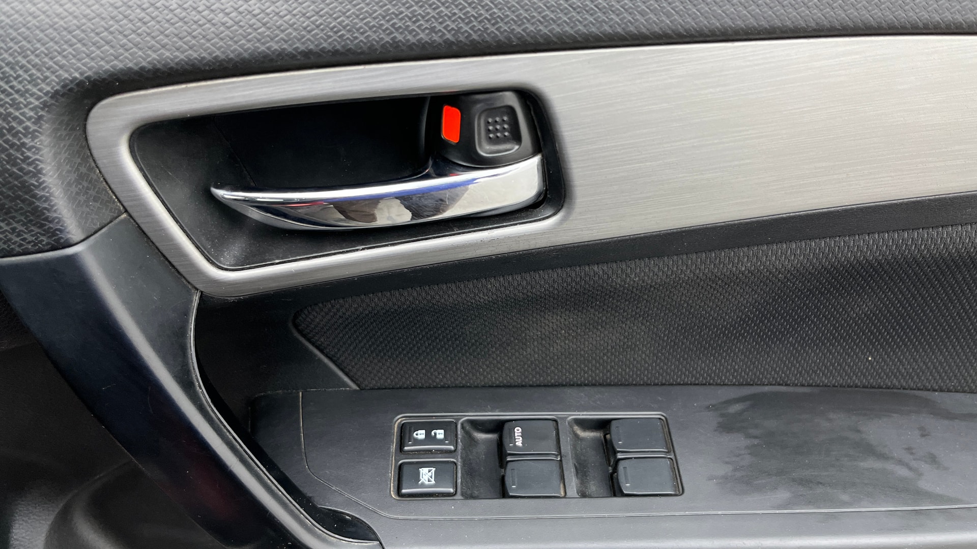 View 2019 Maruti Suzuki 1000 Base Variant Image 32 Used 2019 Maruti Suzuki 1000 Base Variant Image 32