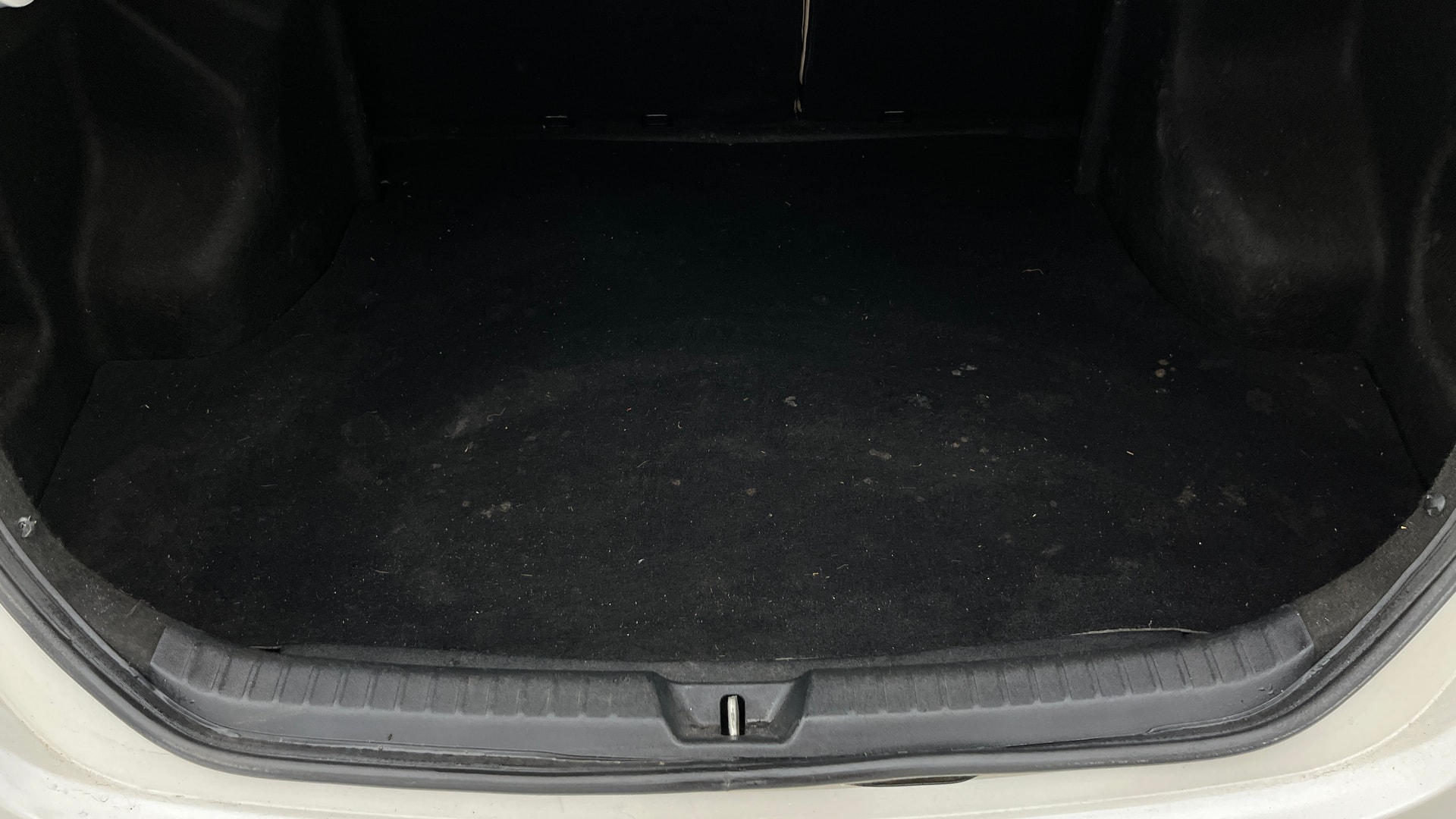 View 2018 Toyota Yaris VX CVT Image 11 Used 2018 Toyota Yaris VX CVT Image 11