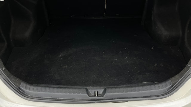 View Toyota Yaris Image 11 Used Toyota Yaris Image 11