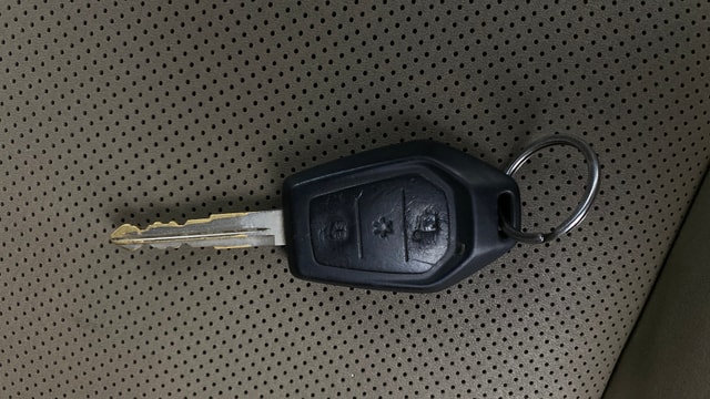 View Mahindra TUV300 Image 26 Used Mahindra TUV300 Image 26