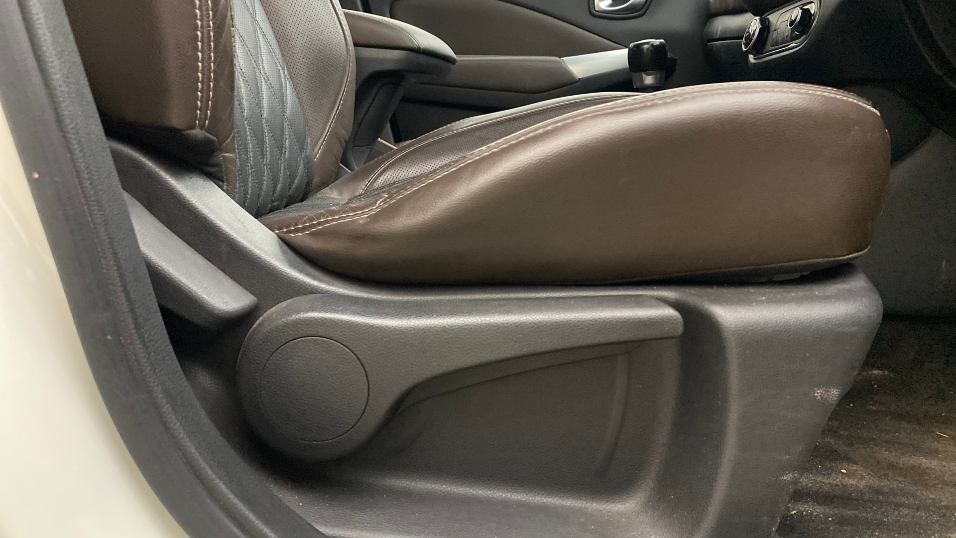 Used 2020 Nissan Kicks Used 2020 Nissan Kicks