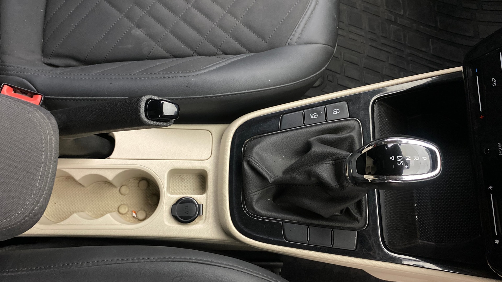 Used 2023 Skoda Slavia Used 2023 Skoda Slavia
