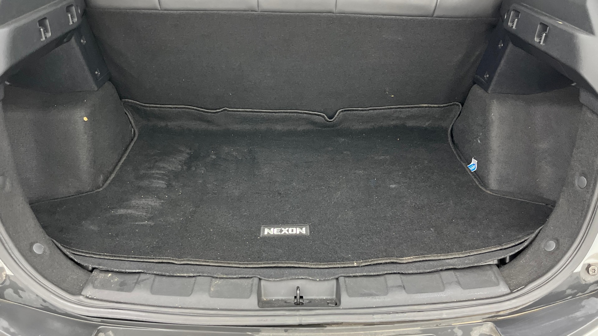 Used 2025 Tata Nexon Used 2025 Tata Nexon