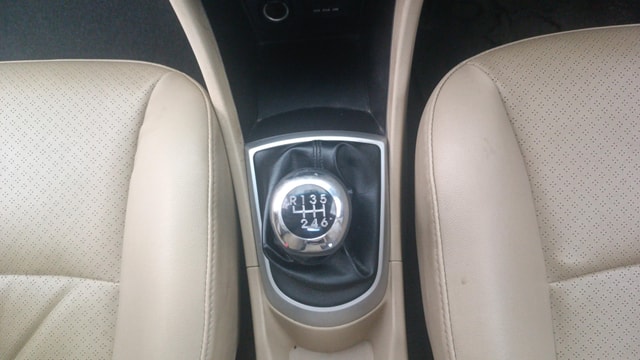 View Hyundai Fluidic Verna Image 41 Used Hyundai Fluidic Verna Image 41
