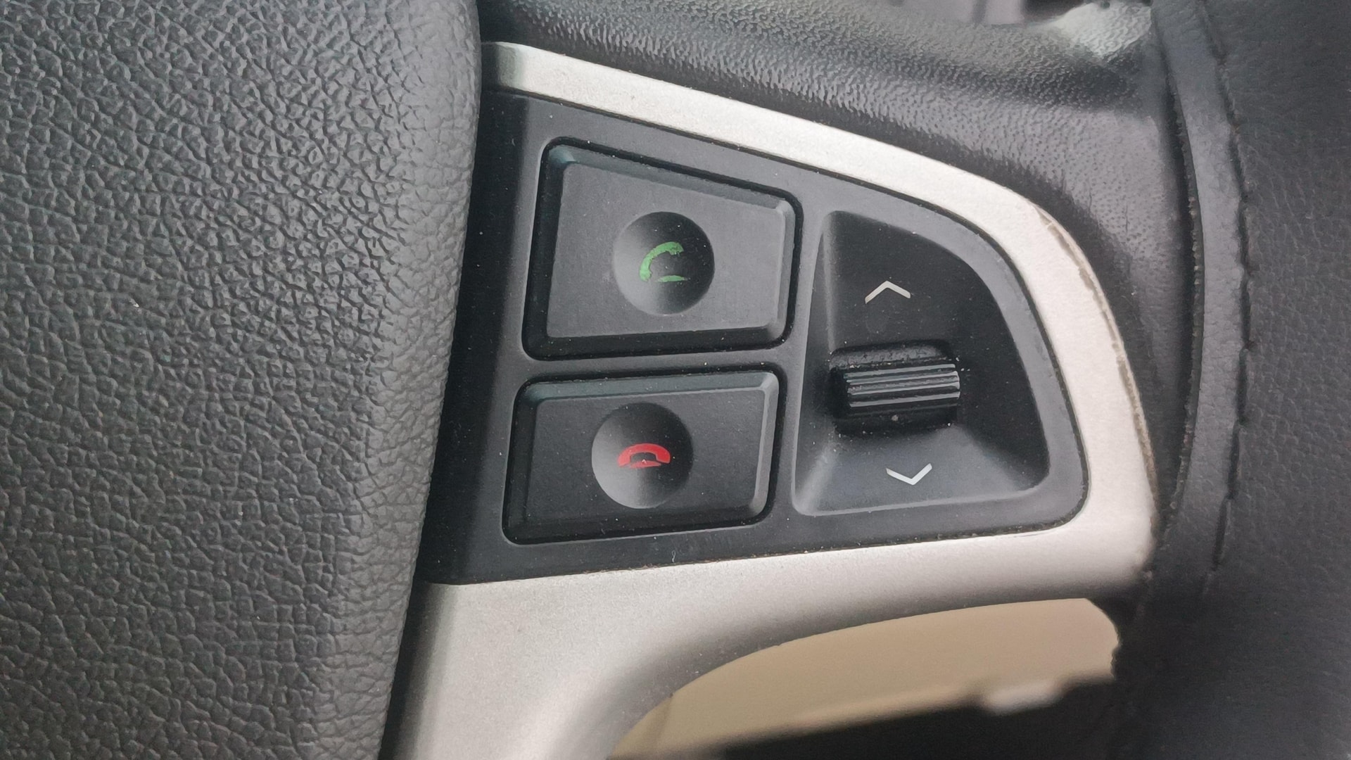 View 2014 Hyundai Fluidic Verna 1.6 VTVT SX Image 3 Used 2014 Hyundai Fluidic Verna 1.6 VTVT SX Image 3