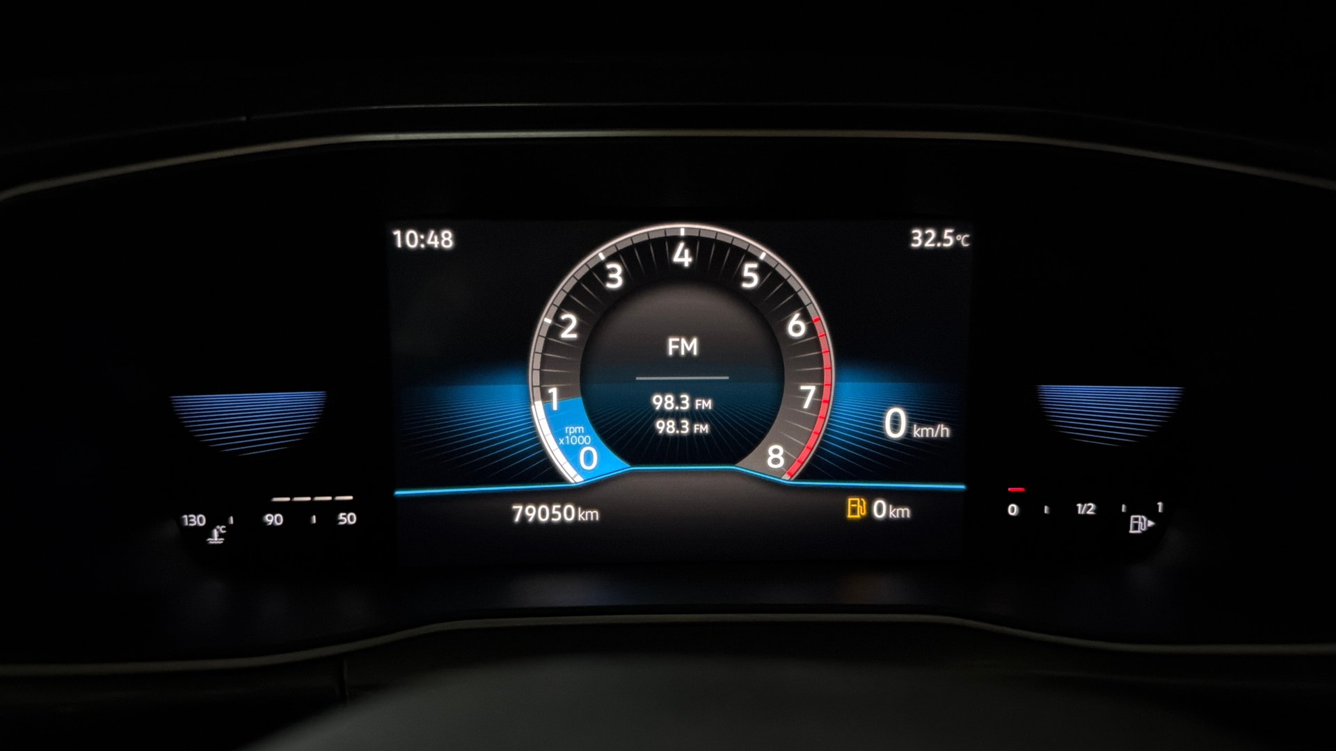 View 2022 Volkswagen Taigun 1.0 TSI Topline MT Image 21 Used 2022 Volkswagen Taigun 1.0 TSI Topline MT Image 21