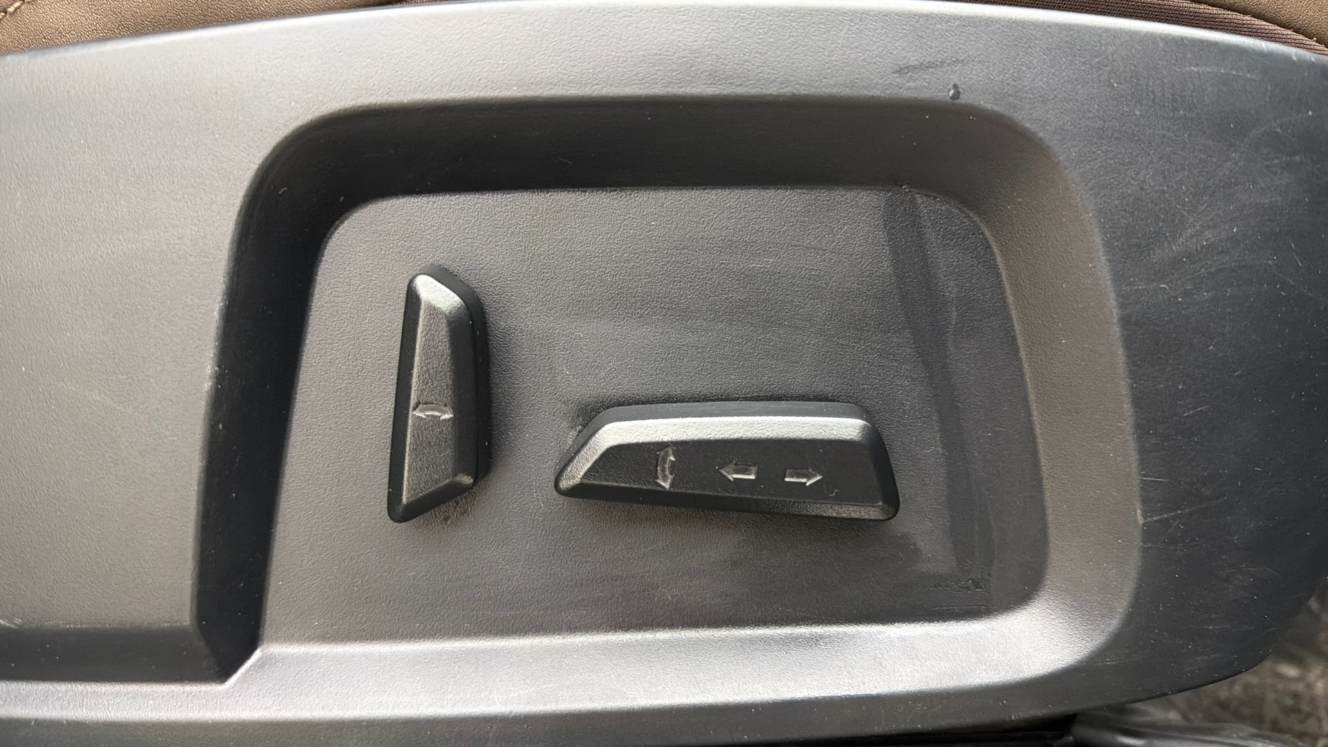 View 2021 Tata Harrier XE Image 11 Used 2021 Tata Harrier XE Image 11