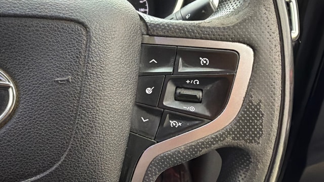 View Tata Harrier Image 3 Used Tata Harrier Image 3