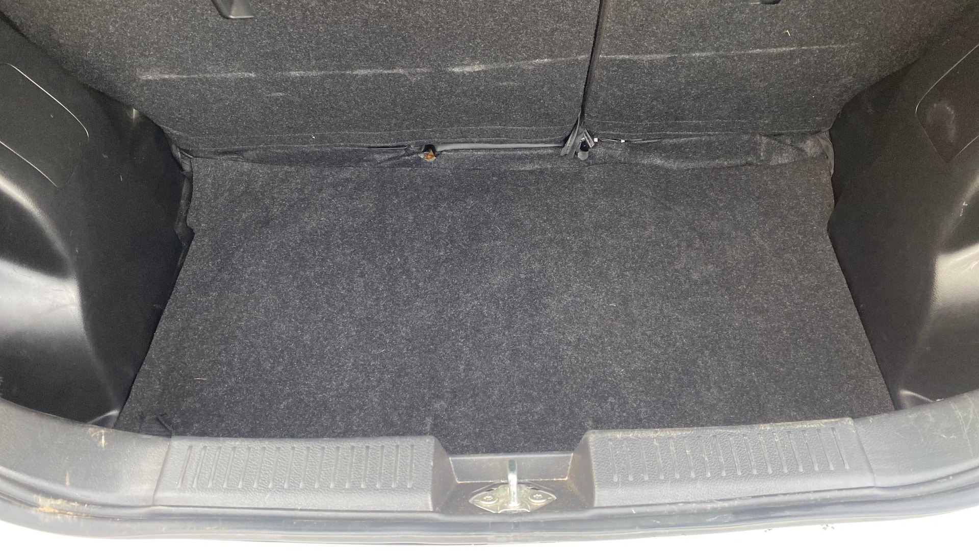 View 2024 Toyota Glanza V AMT Image 11 Used 2024 Toyota Glanza V AMT Image 11