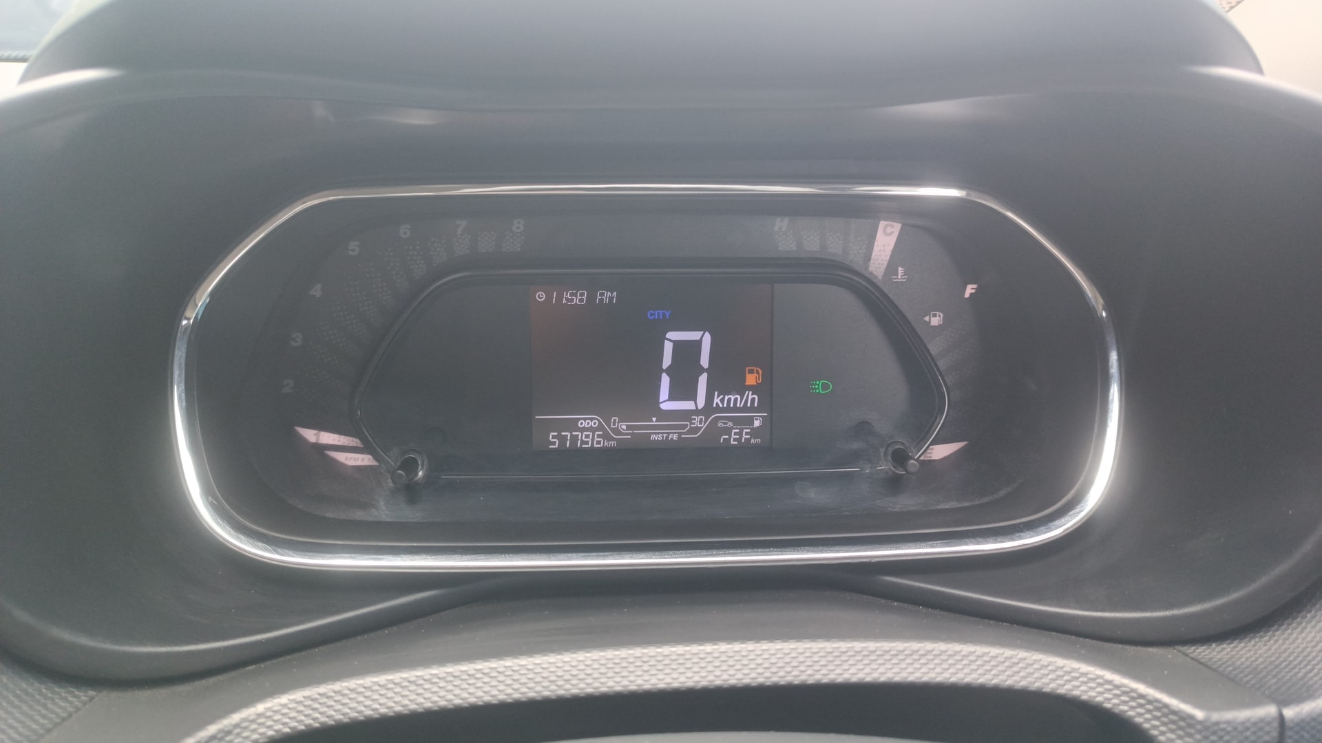 View 2021 Tata Nexon Revotron XE Image 34 Used 2021 Tata Nexon Revotron XE Image 34