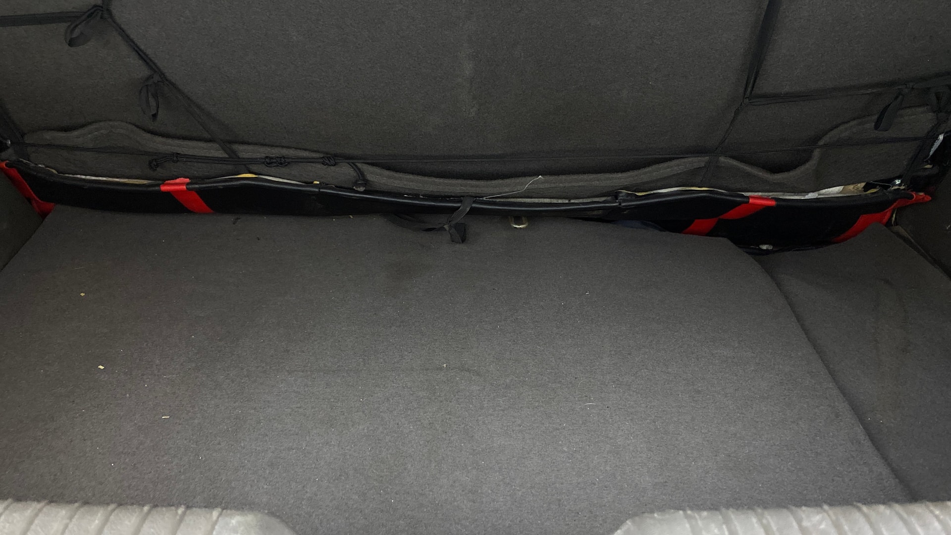 View 2013 Hyundai i10 1.2 Sportz MT Image 10 Used 2013 Hyundai i10 1.2 Sportz MT Image 10
