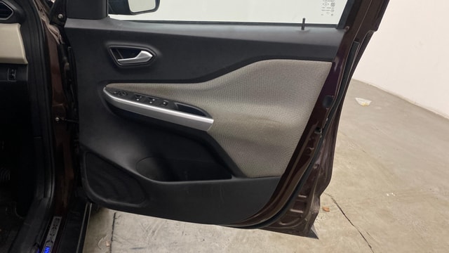View Nissan Magnite Image 38 Used Nissan Magnite Image 38