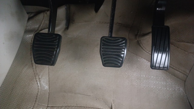 View Mahindra XUV300 Image 29 Used Mahindra XUV300 Image 29
